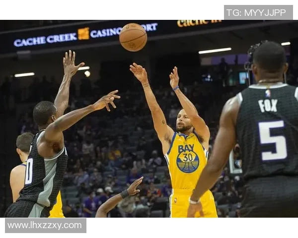 2015年勇士队与国王队精彩对决回顾及赛季表现分析