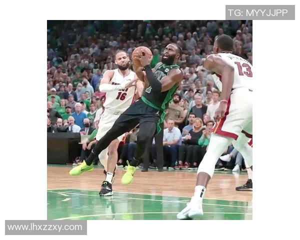 热火与凯尔特人在线对决精彩回顾及赛后分析 热火与凯尔特人在线对决精彩回顾及赛后分析